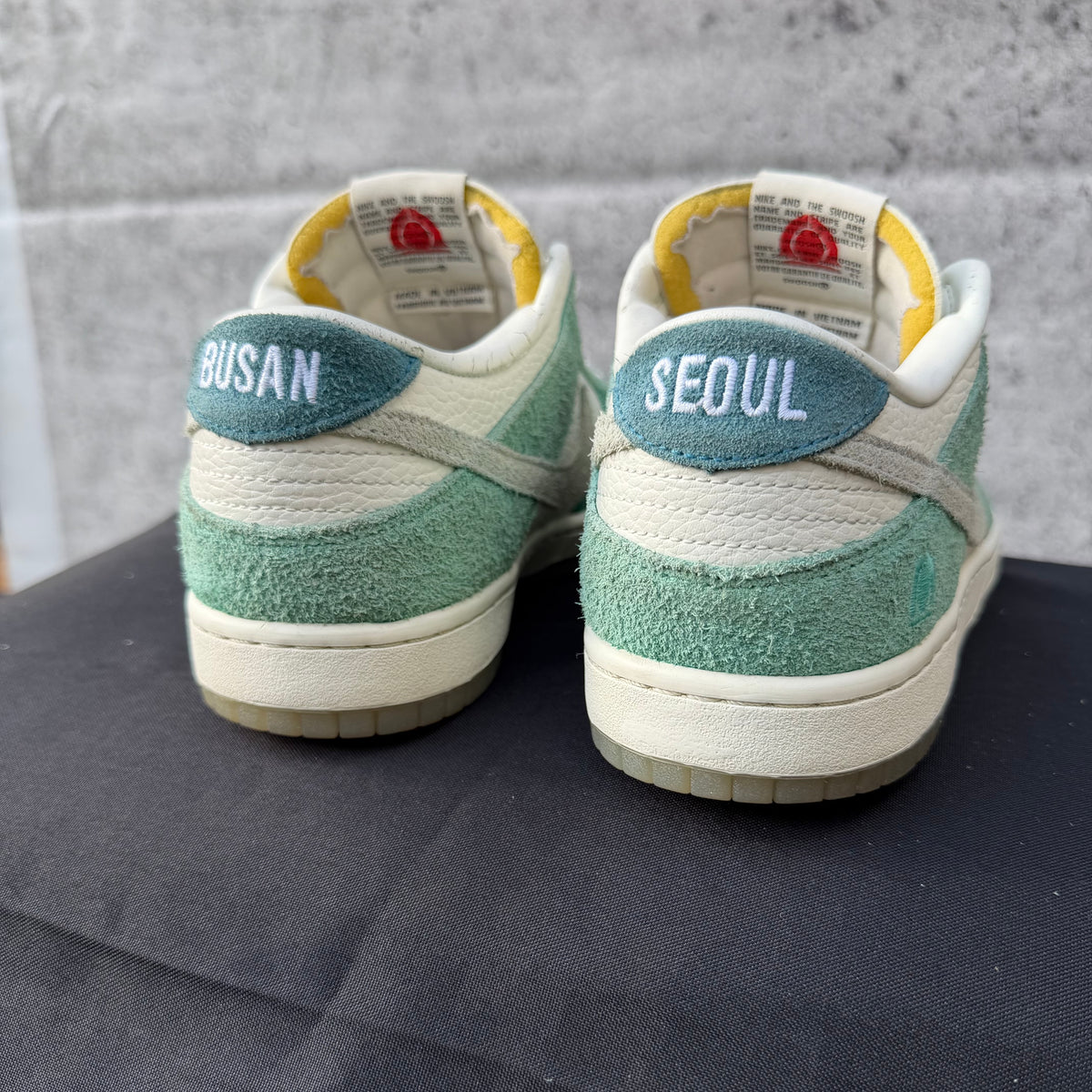 Kasina x Nike Dunk Low 'Road Sign' Sneakers [6UK]
