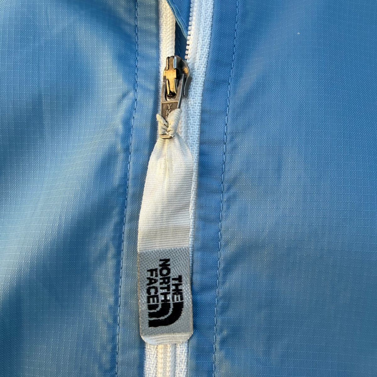 The North Face Waterproof Women’s Windbreaker Jacket [Large]