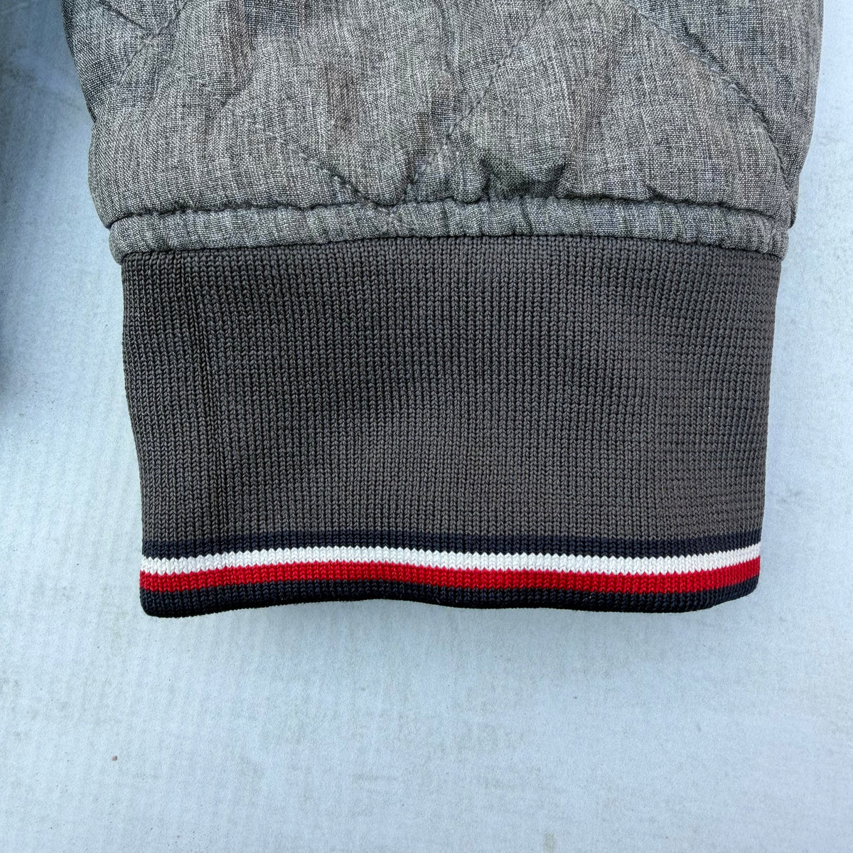 Tommy Hilfiger Men’s Reversible Quilted Bomber Jacket [XXL]