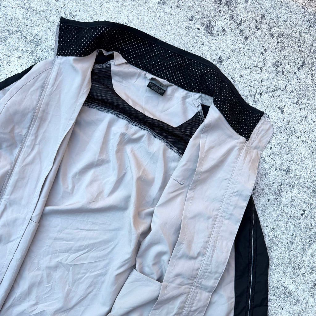 Nike Vintage Packable Women’s Windbreaker Jacket [Large]