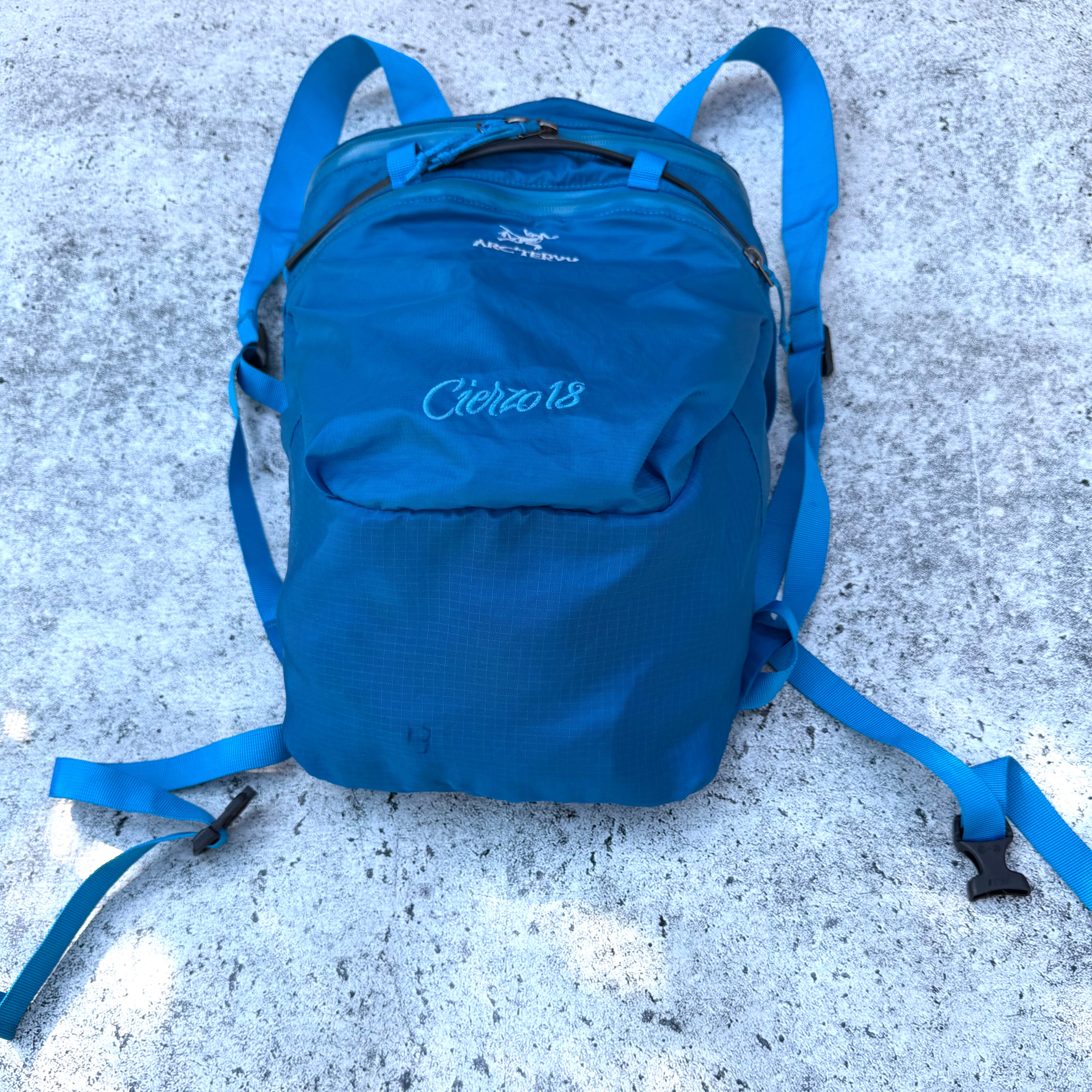Arc'teryx Cierzo 18 Hiking Backpack