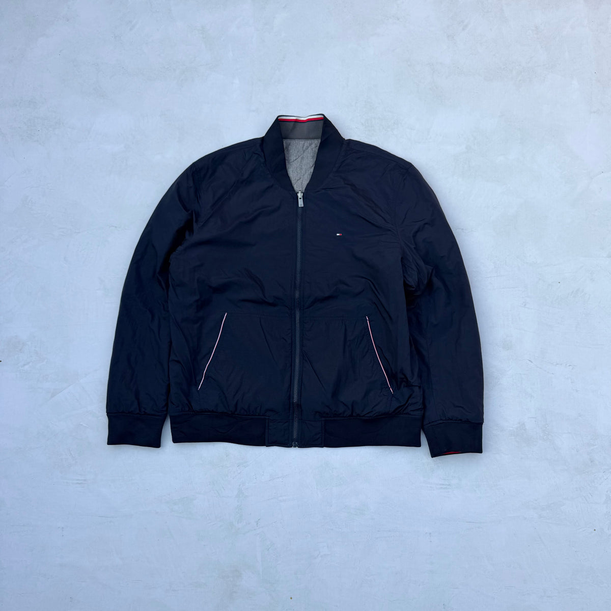 Tommy Hilfiger Men’s Reversible Quilted Bomber Jacket [XXL]
