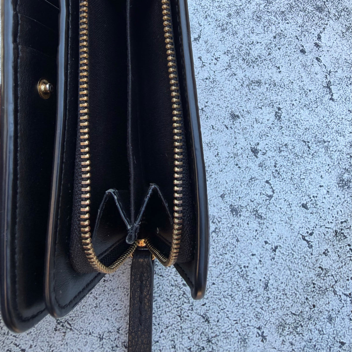 Marc Jacobs New York Black Leather Wallet