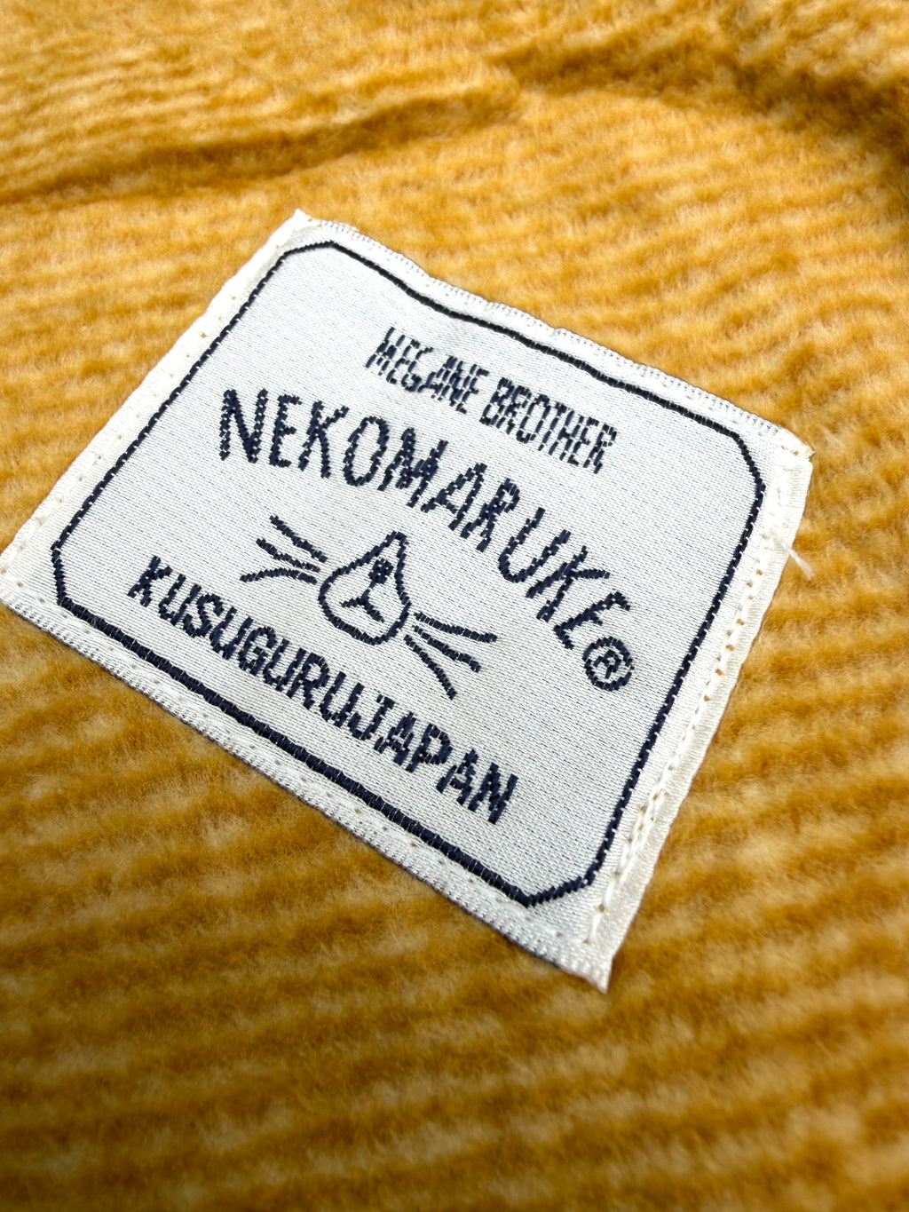 Kusuguru Japan “Nekomaruke” Women’s Long Fleece Sweater