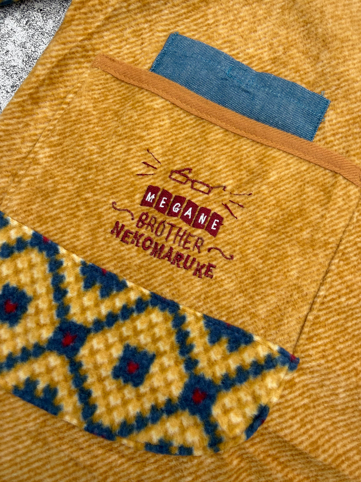 Kusuguru Japan “Nekomaruke” Women’s Long Fleece Sweater