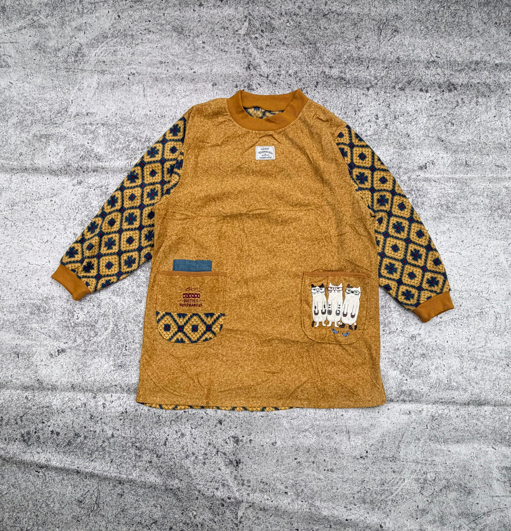 Kusuguru Japan “Nekomaruke” Women’s Long Fleece Sweater