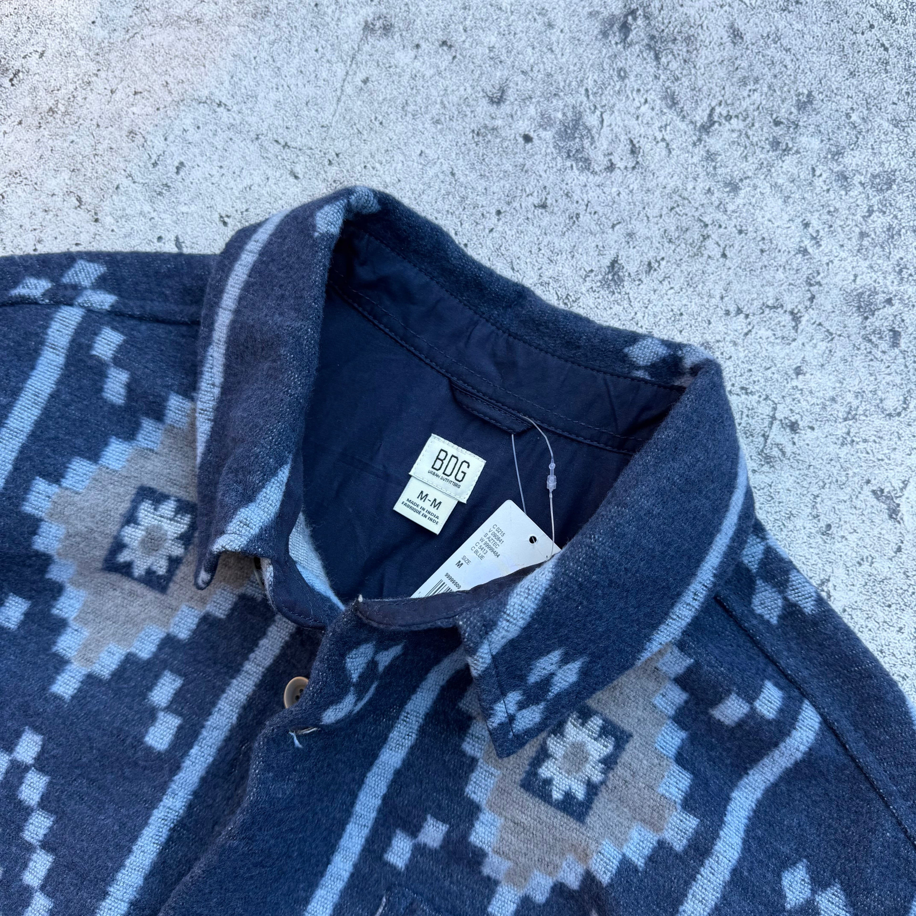 BDG Urban Outfitters Men’s Printed Knit Shirt [Medium]
