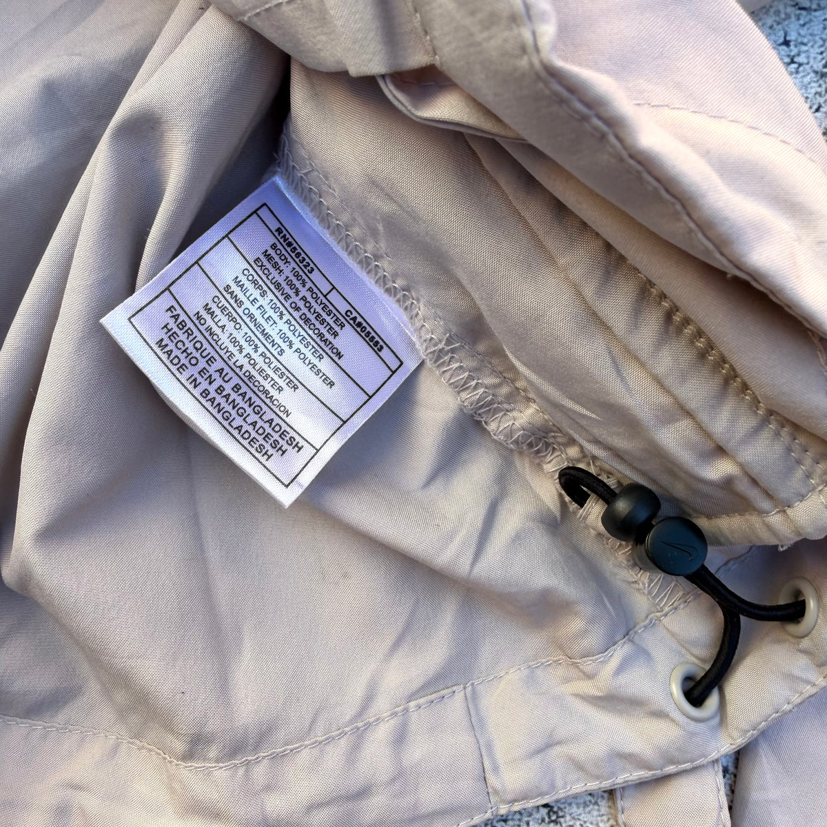 Nike Vintage Packable Women’s Windbreaker Jacket [Large]
