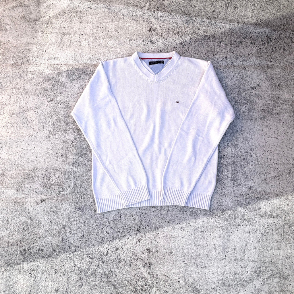 Tommy Hilfiger Men's V-neck Knit Sweater [Large]