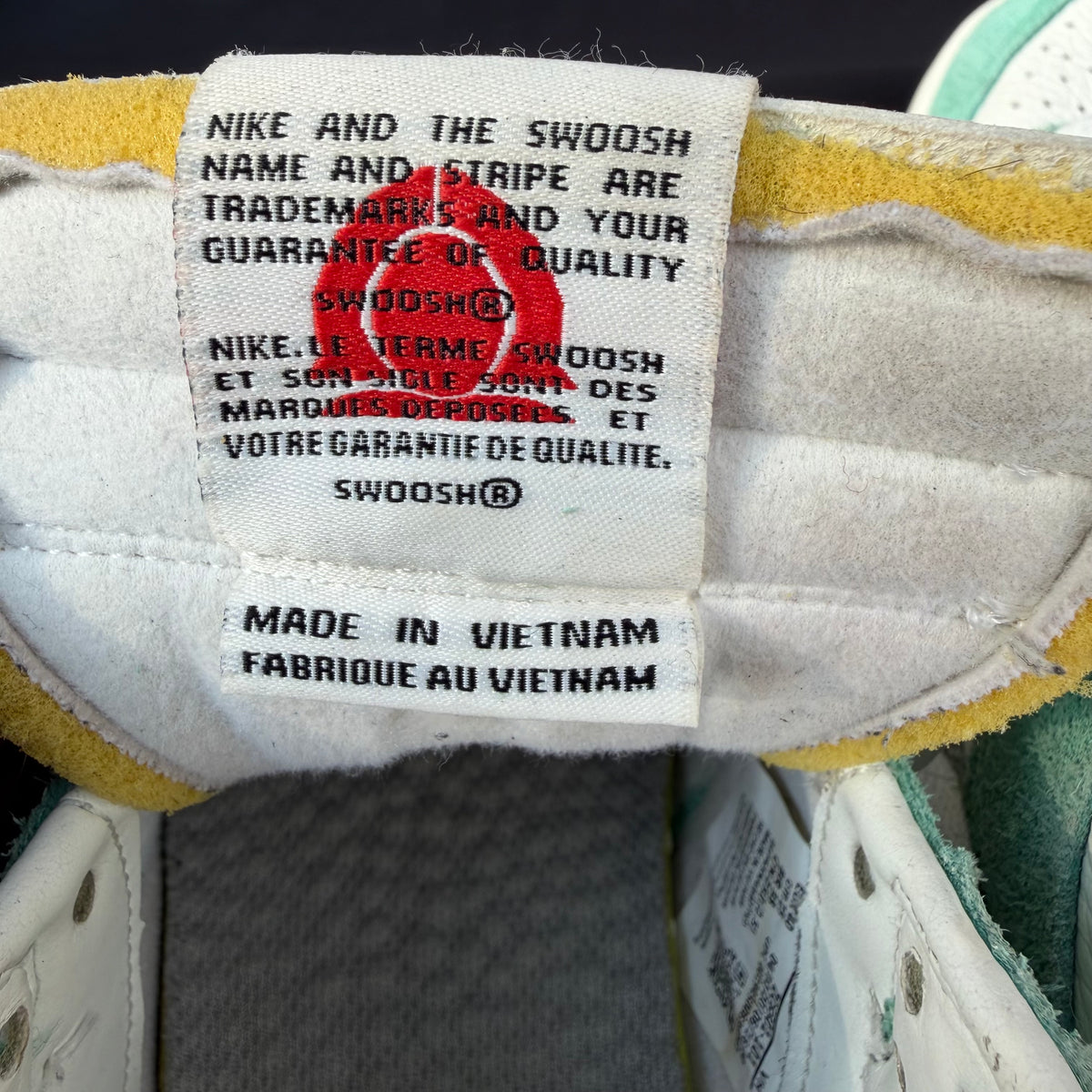 Kasina x Nike Dunk Low 'Road Sign' Sneakers [6UK]