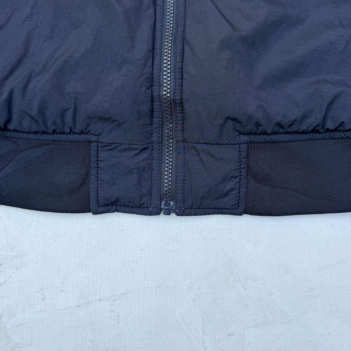 Tommy Hilfiger Men’s Reversible Quilted Bomber Jacket [XXL]