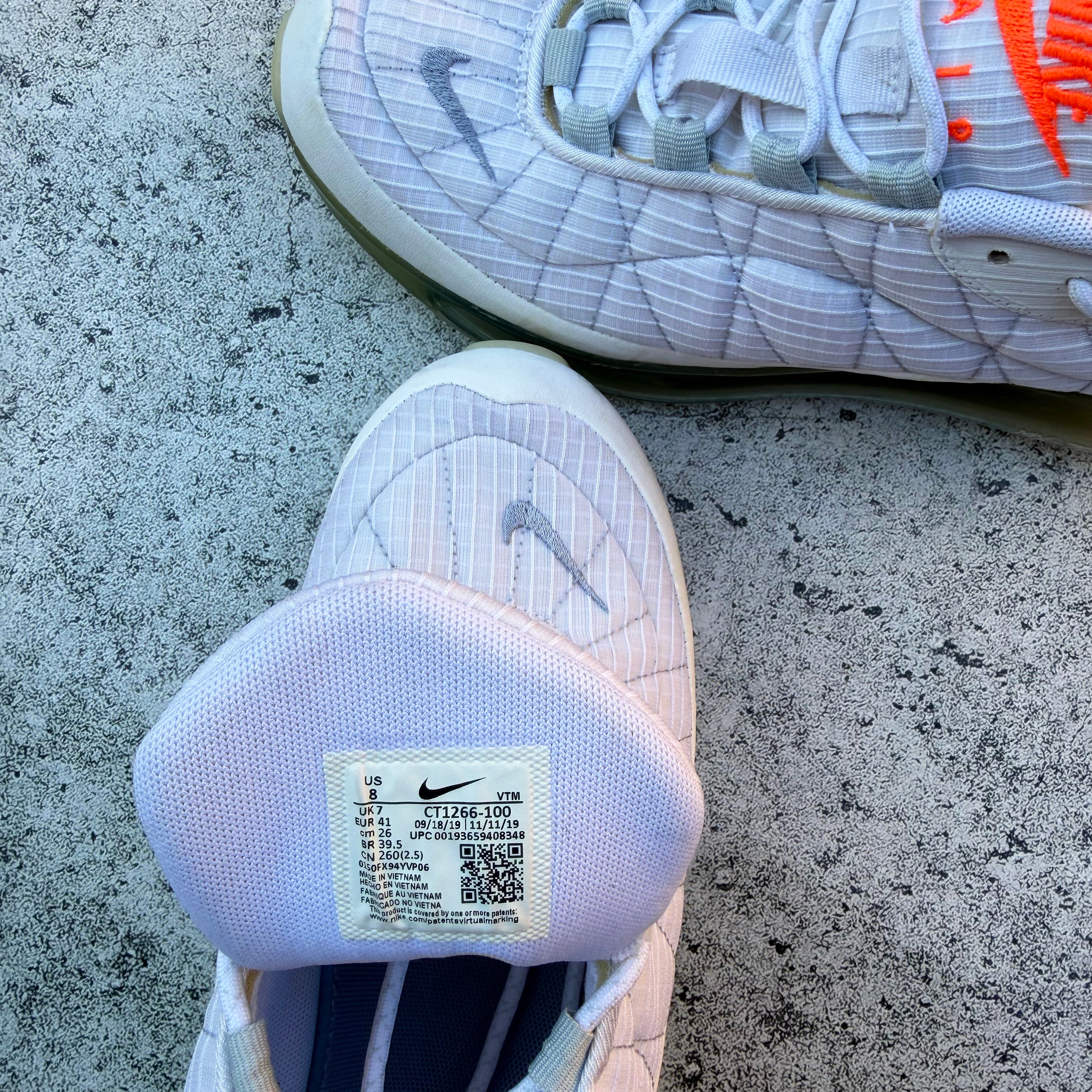 Nike MX-720-818 Sneakers