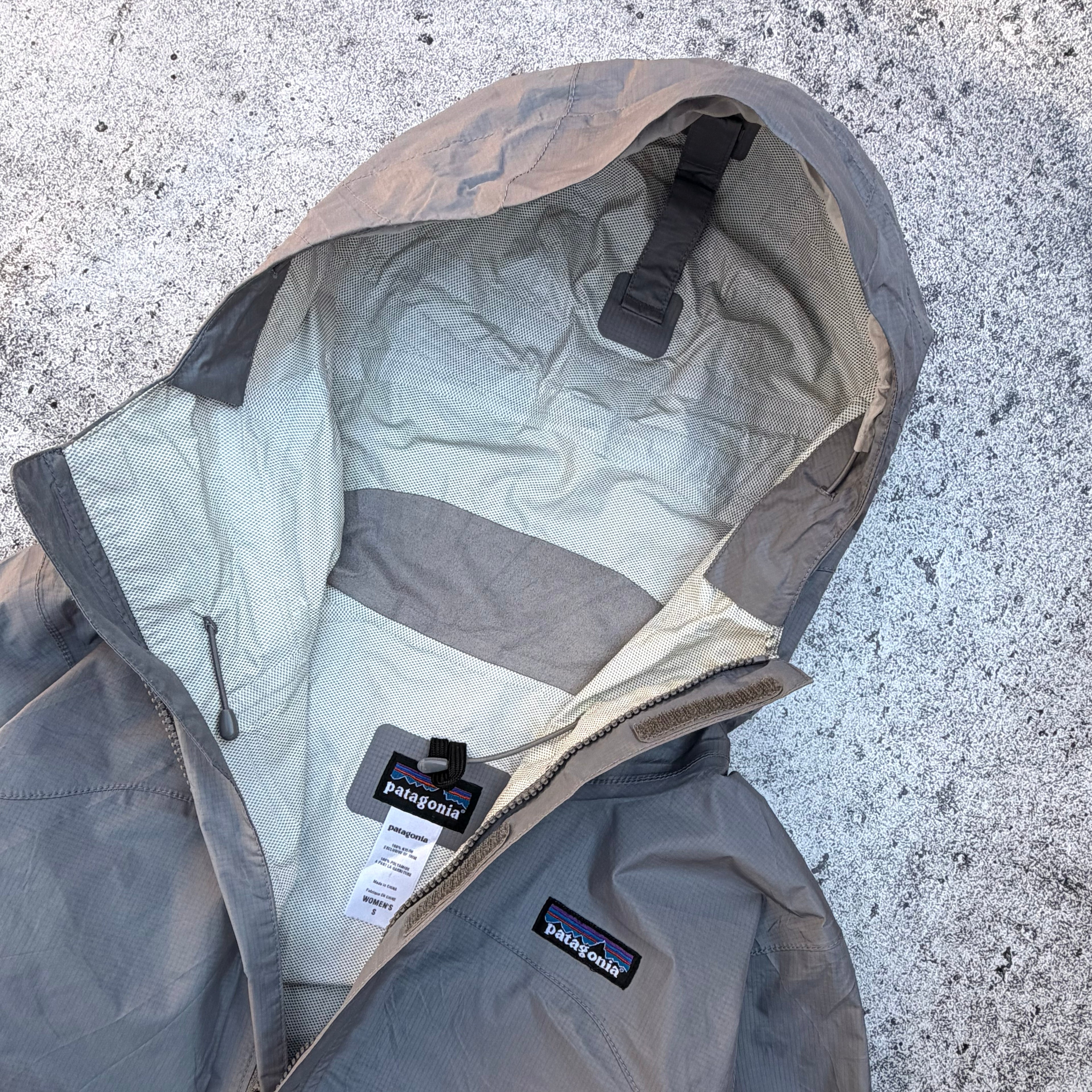 Patagonia Women’s Torrentshell 3L Packable Jacket [Medium]