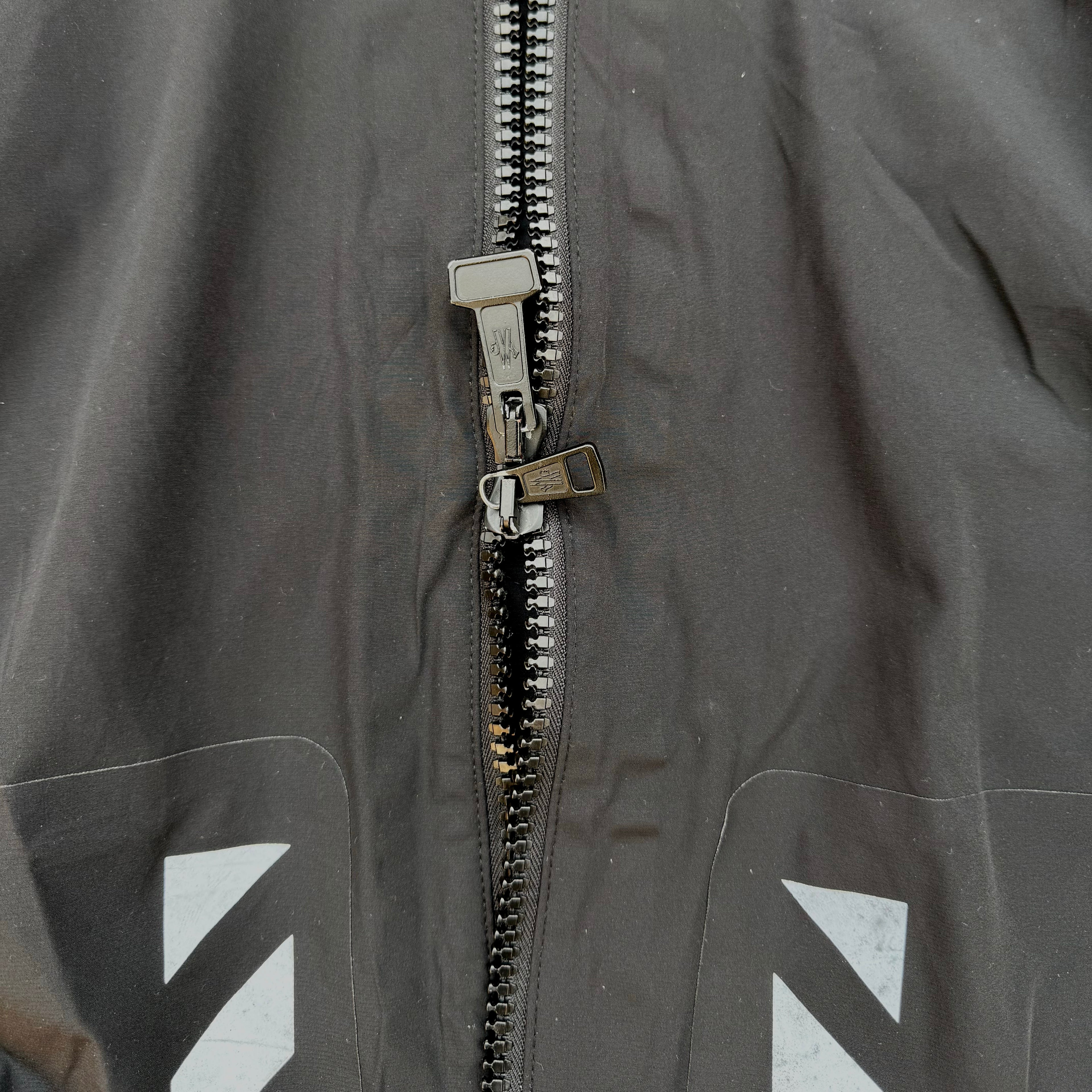 Moncler x Off-White Men’s Reflective Windbreaker Jacket [Medium]