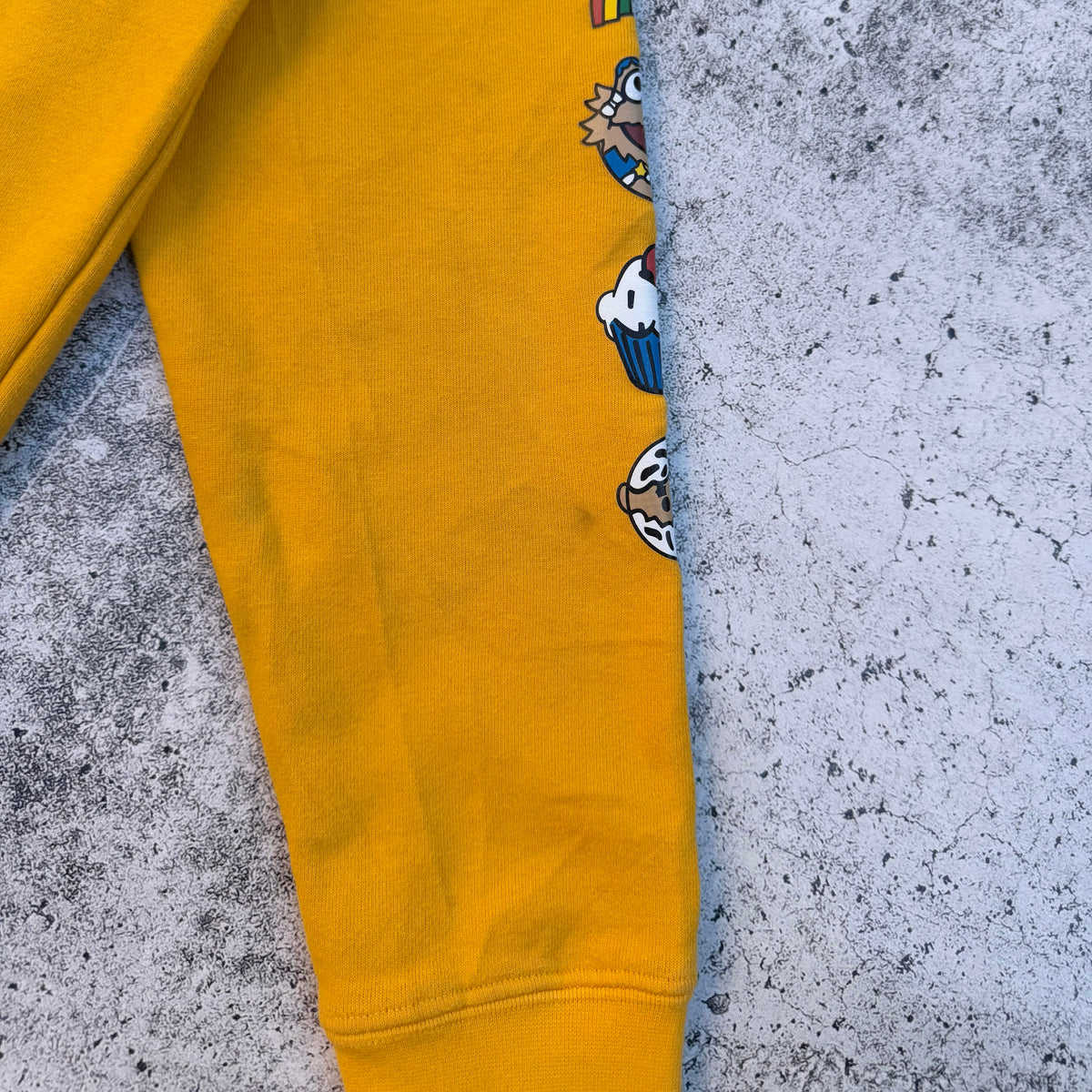 Stussy x Sesame Street Men's Crewneck Sweater [Small]