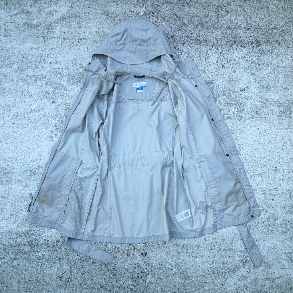 Columbia Women's Waterproof Hooded Rain Jacket [Large]