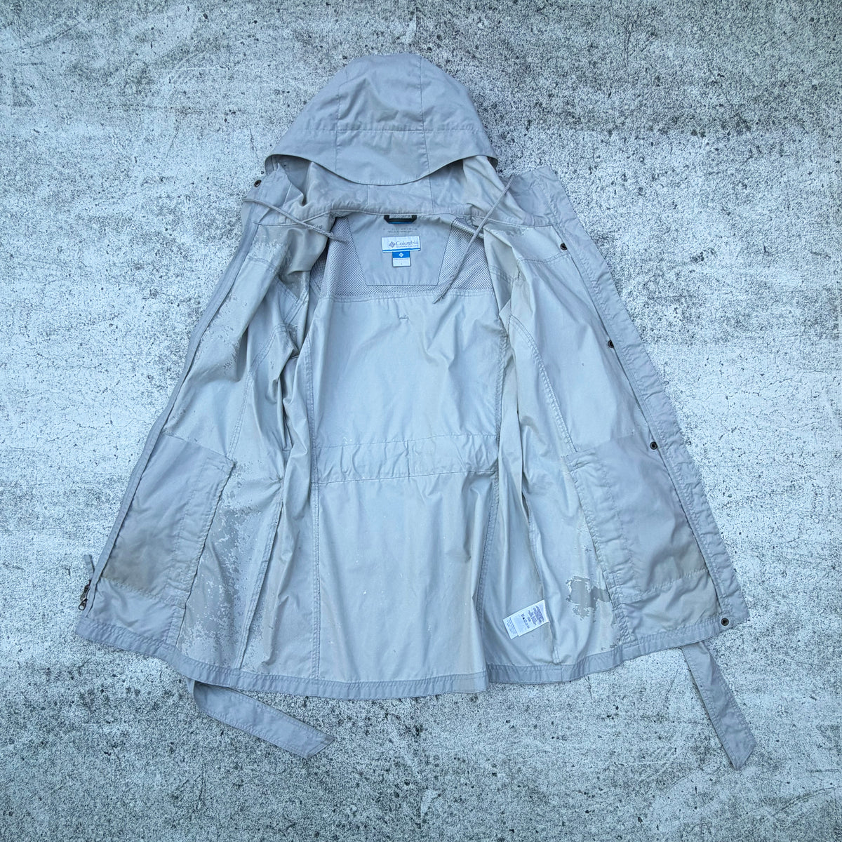 Columbia Women's Waterproof Hooded Rain Jacket [Large]