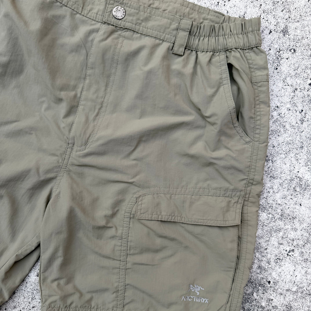 Arc'teryx Vintage Men's Outdoor Detachable Nylon Pants [Medium]