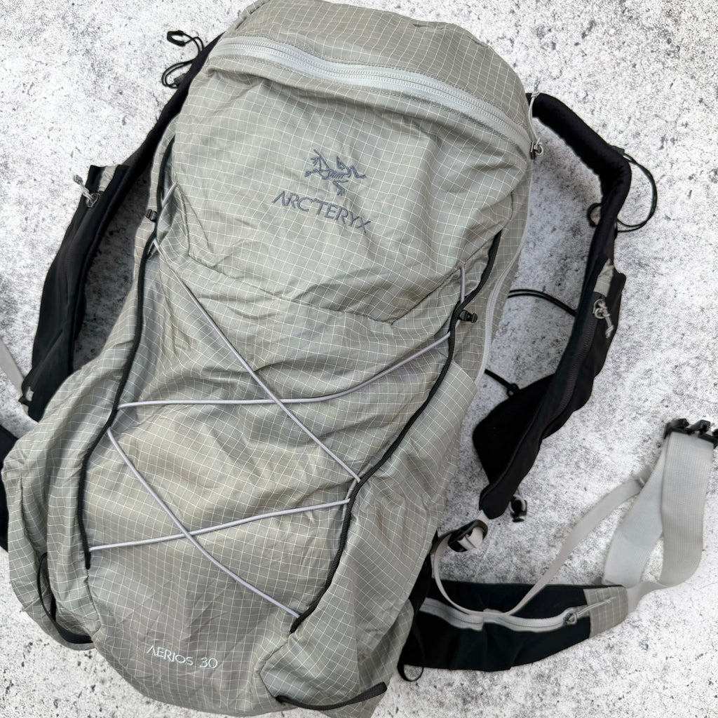 Arc'teryx Aerios 30 Men's Backpack - Hiking Trail Running [30L]