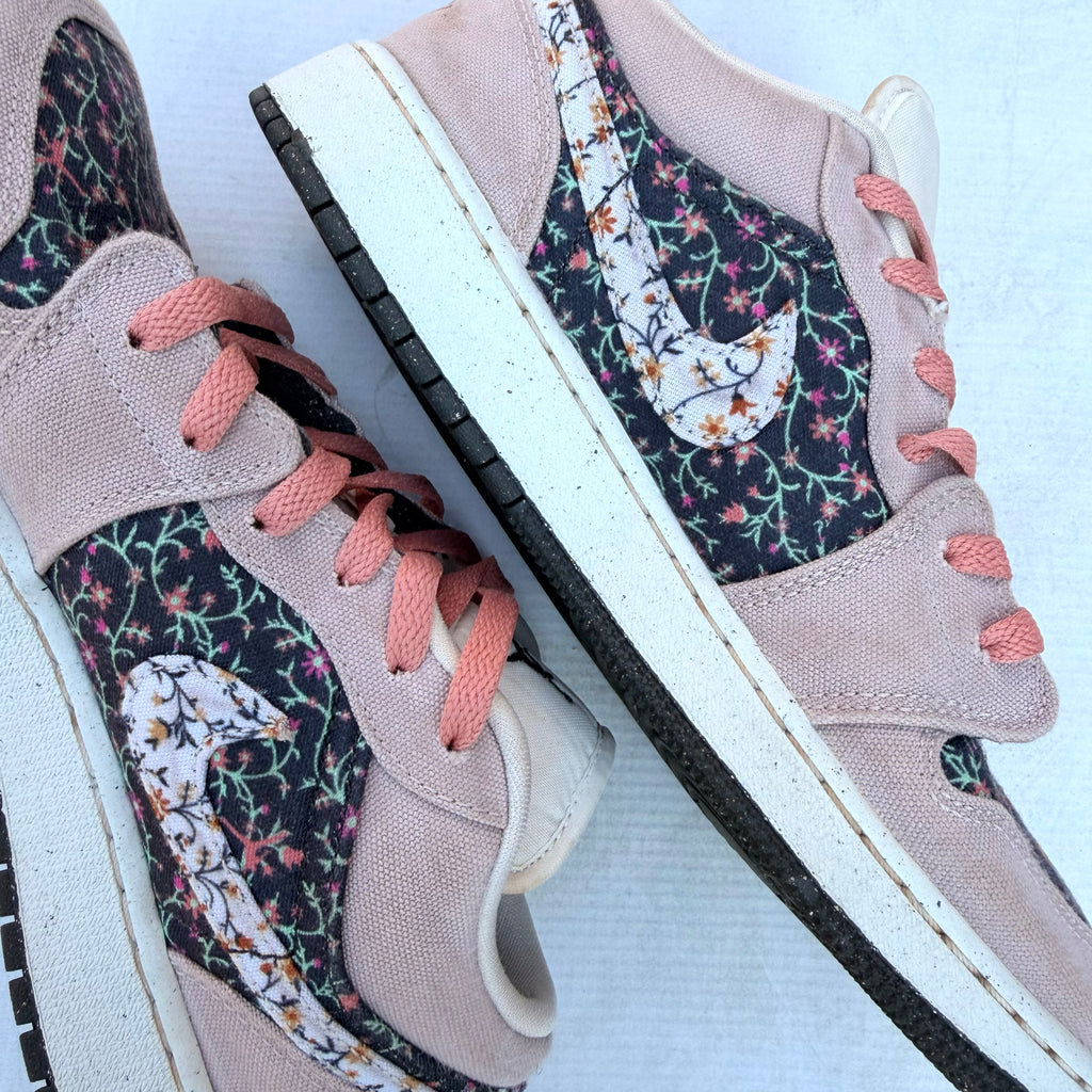 Nike Air Jordan 1 Low SE 'Floral' Women's Sneakers [6UK]
