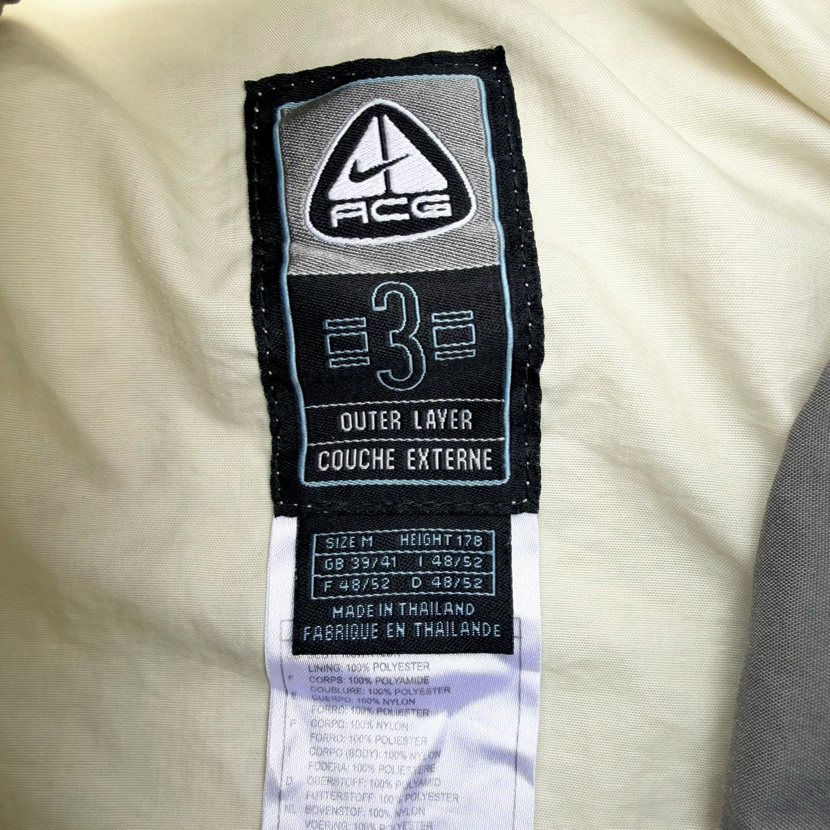 Vintage Nike ACG Asymmetric Kayak Packable Men's Jacket [Medium]