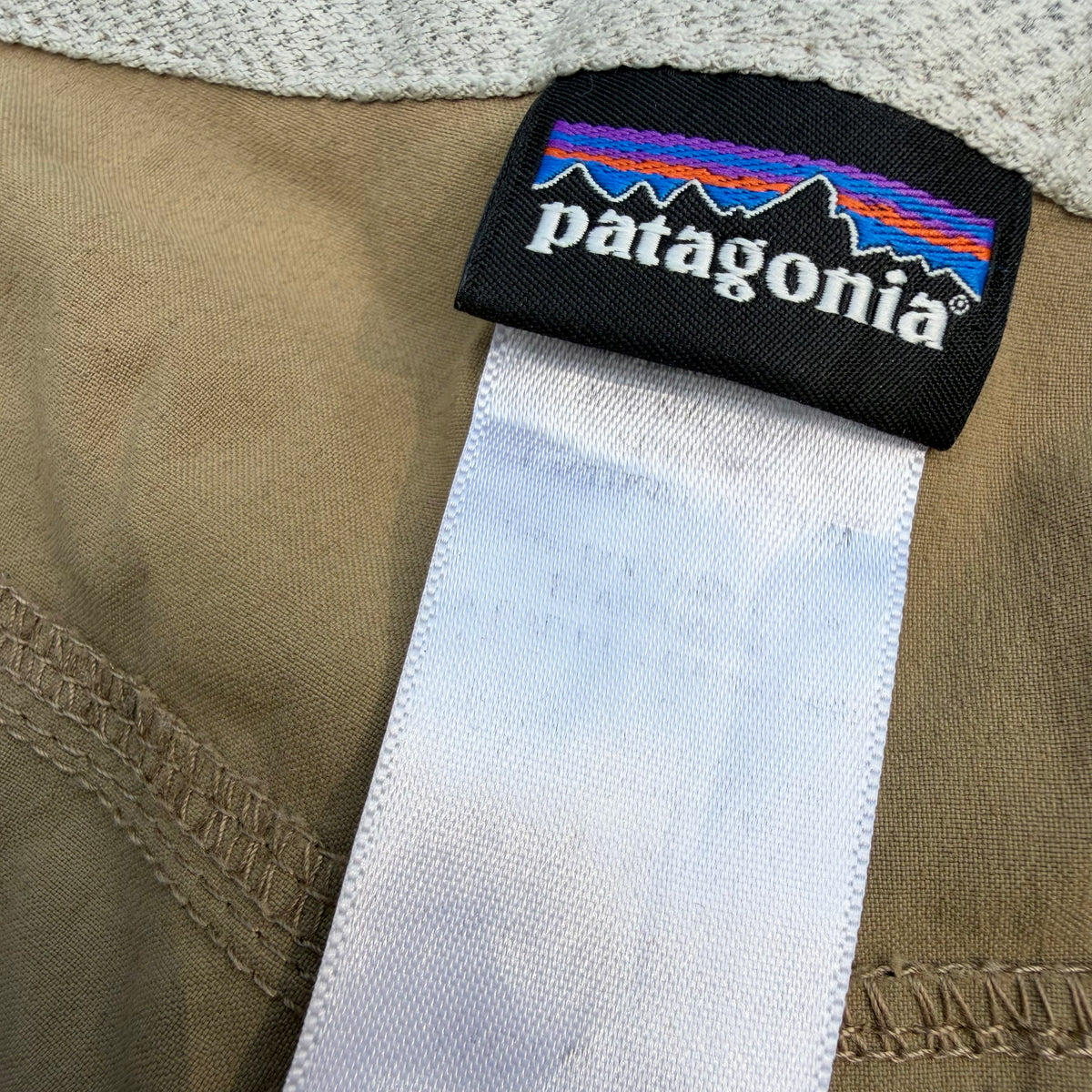 Patagonia Women's Straight Leg Nylon Outerwear Pants [Size 12]