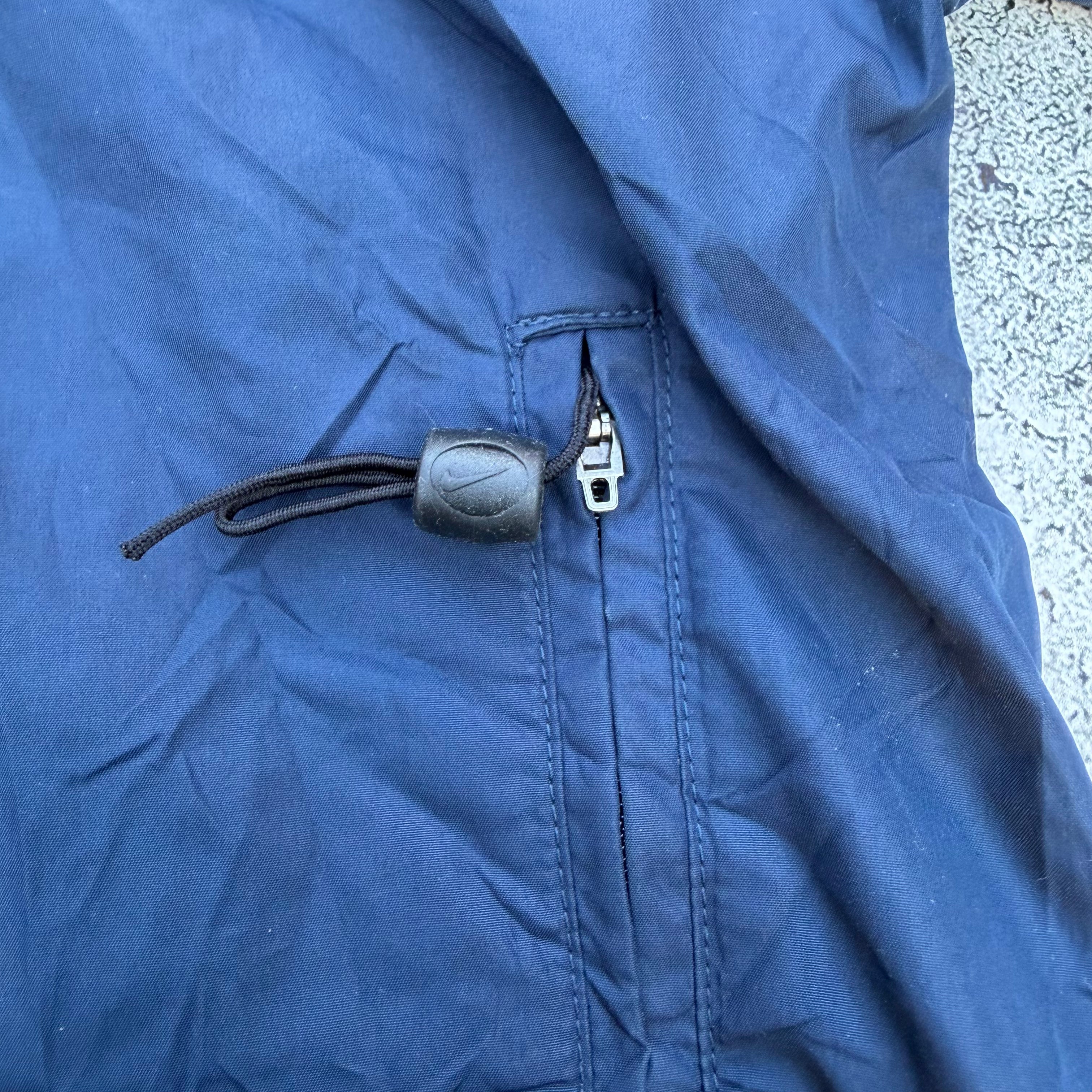 Nike Vintage Women Windbreaker Jacket