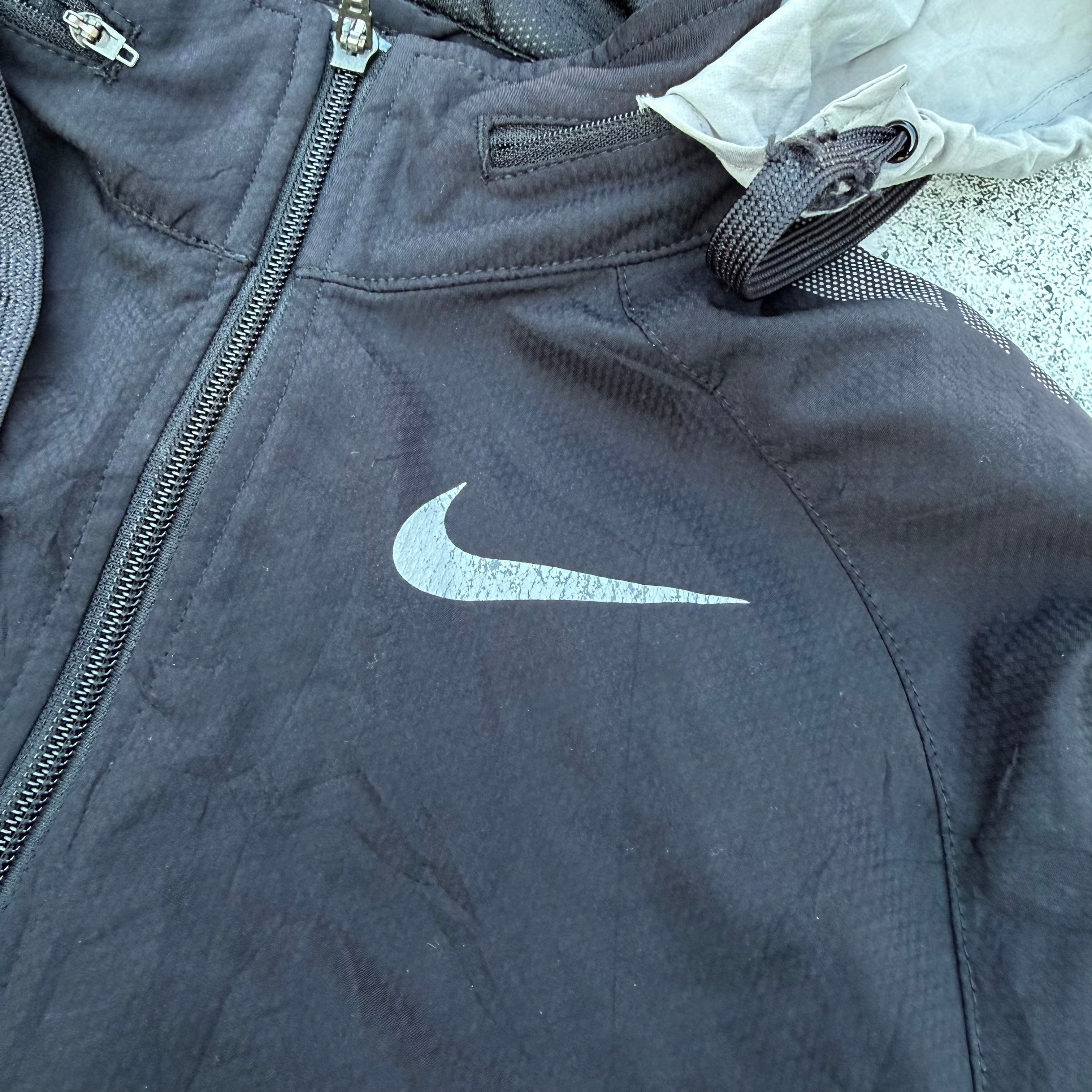 Nike vintage Windbreaker Jacket
