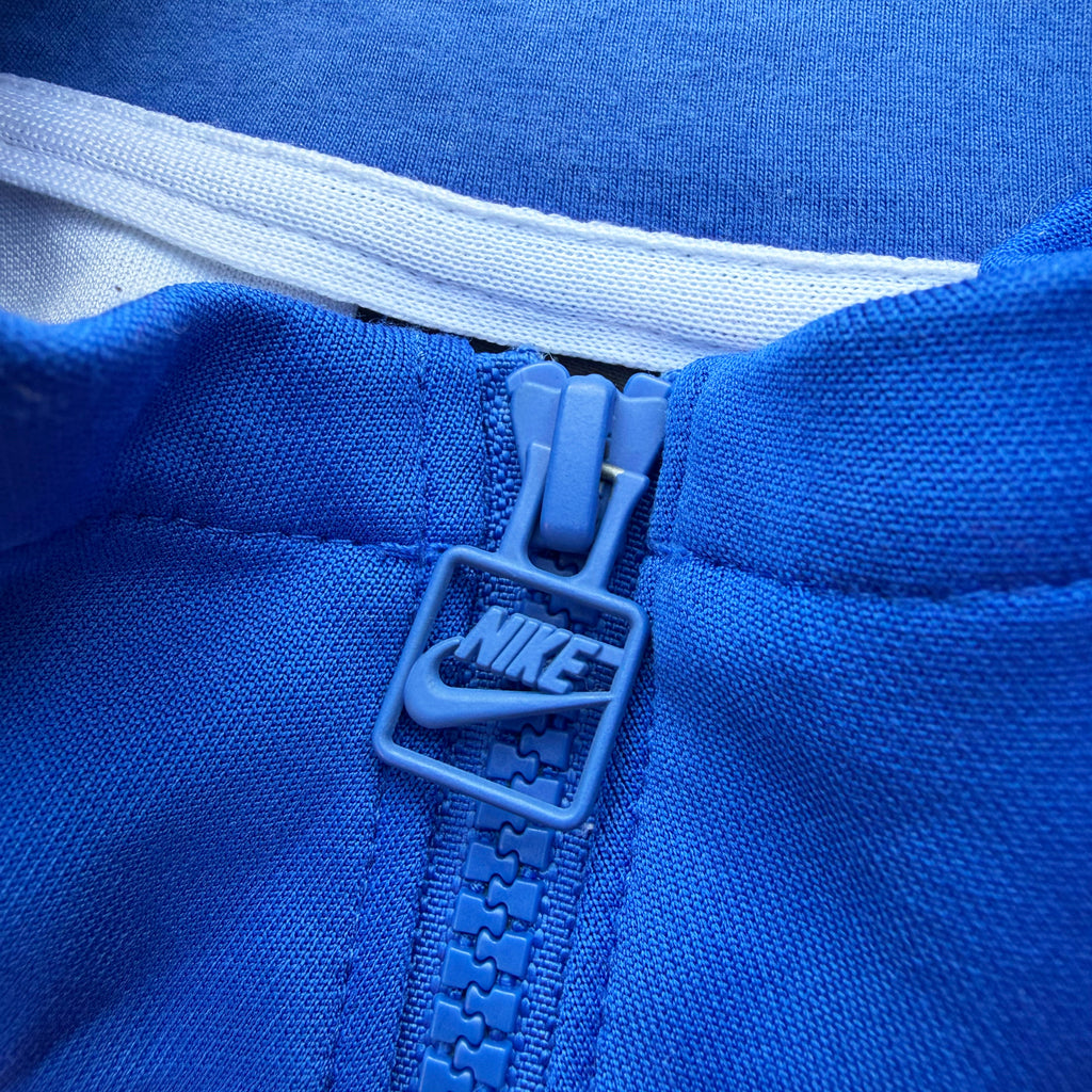 Nike Women's Hyper Fem Active Jacket