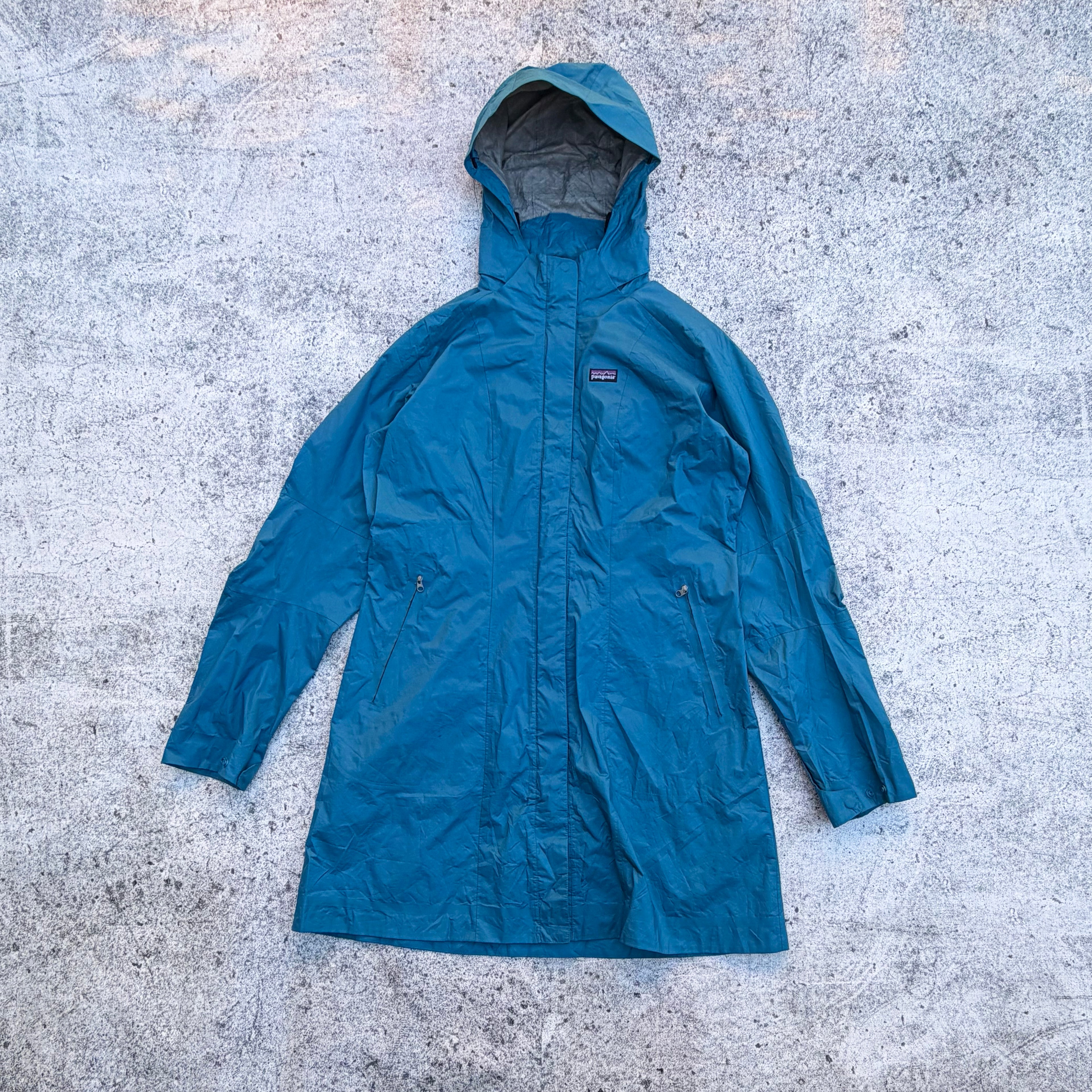 Patagonia Women’s Rain Shadow Women's Trench Coat [Medium]