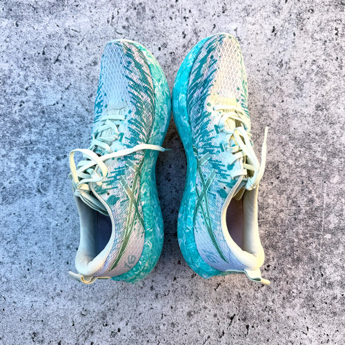 ASICS Noosa Tri 16 Running Sneakers