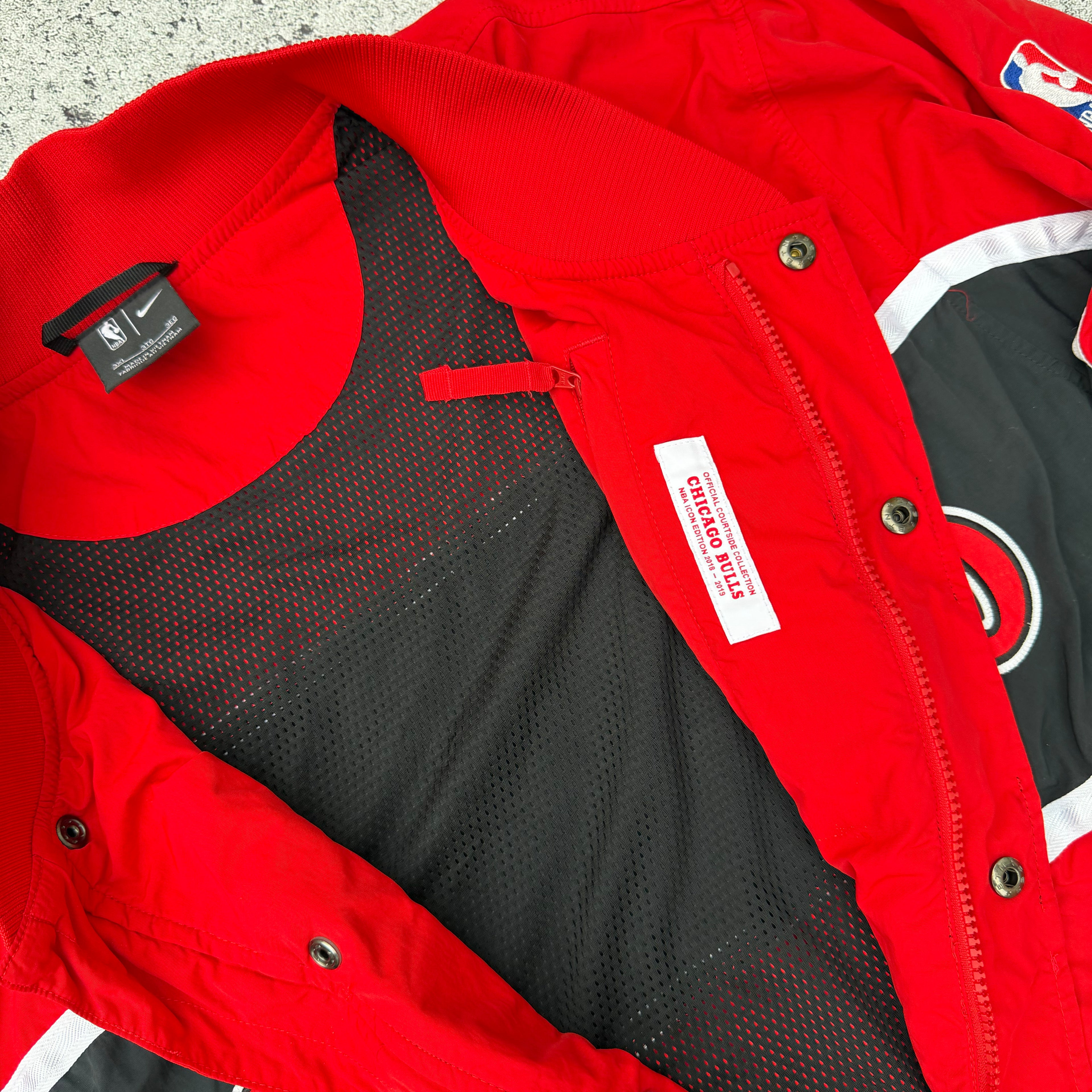 Nike NBA Vintage Chicago Bulls Showtime Jacket