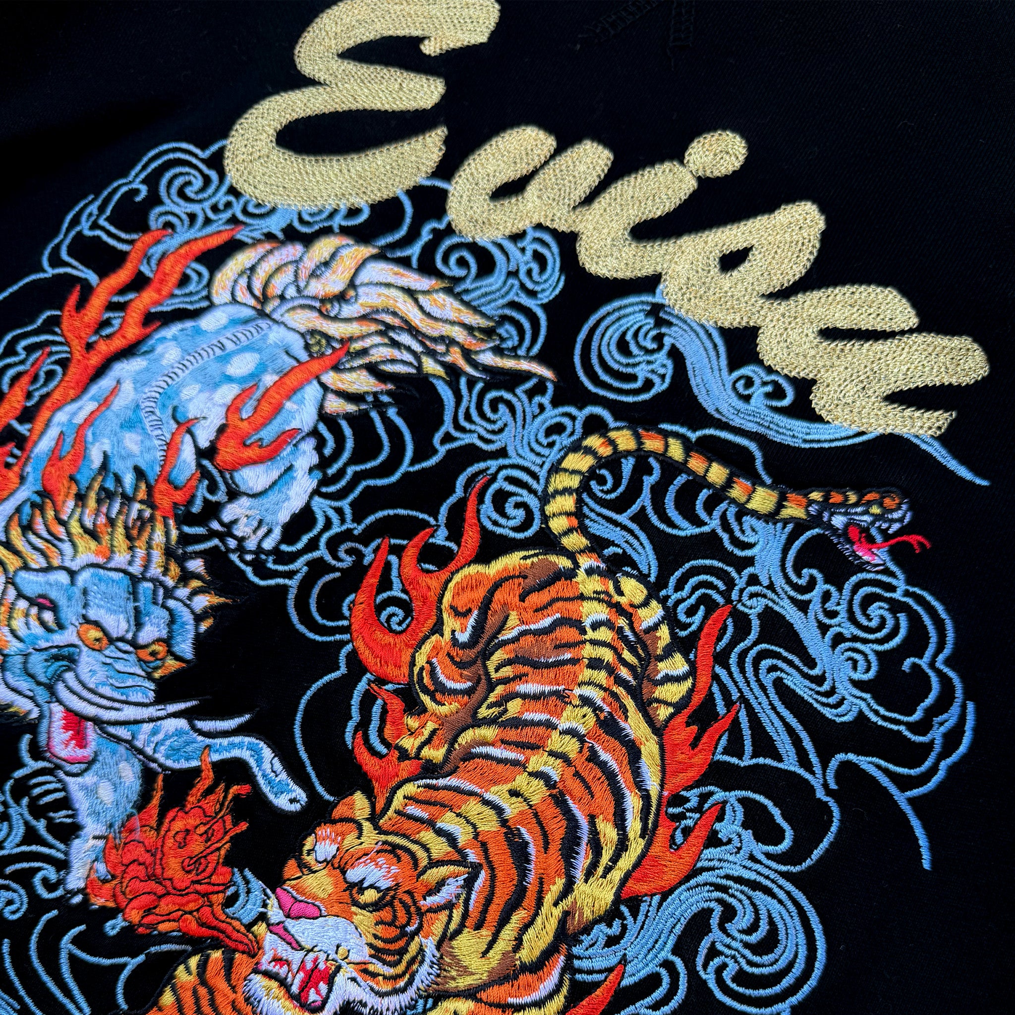 Evisu Ryu Tora Embroidery Women's Crewneck Sweater