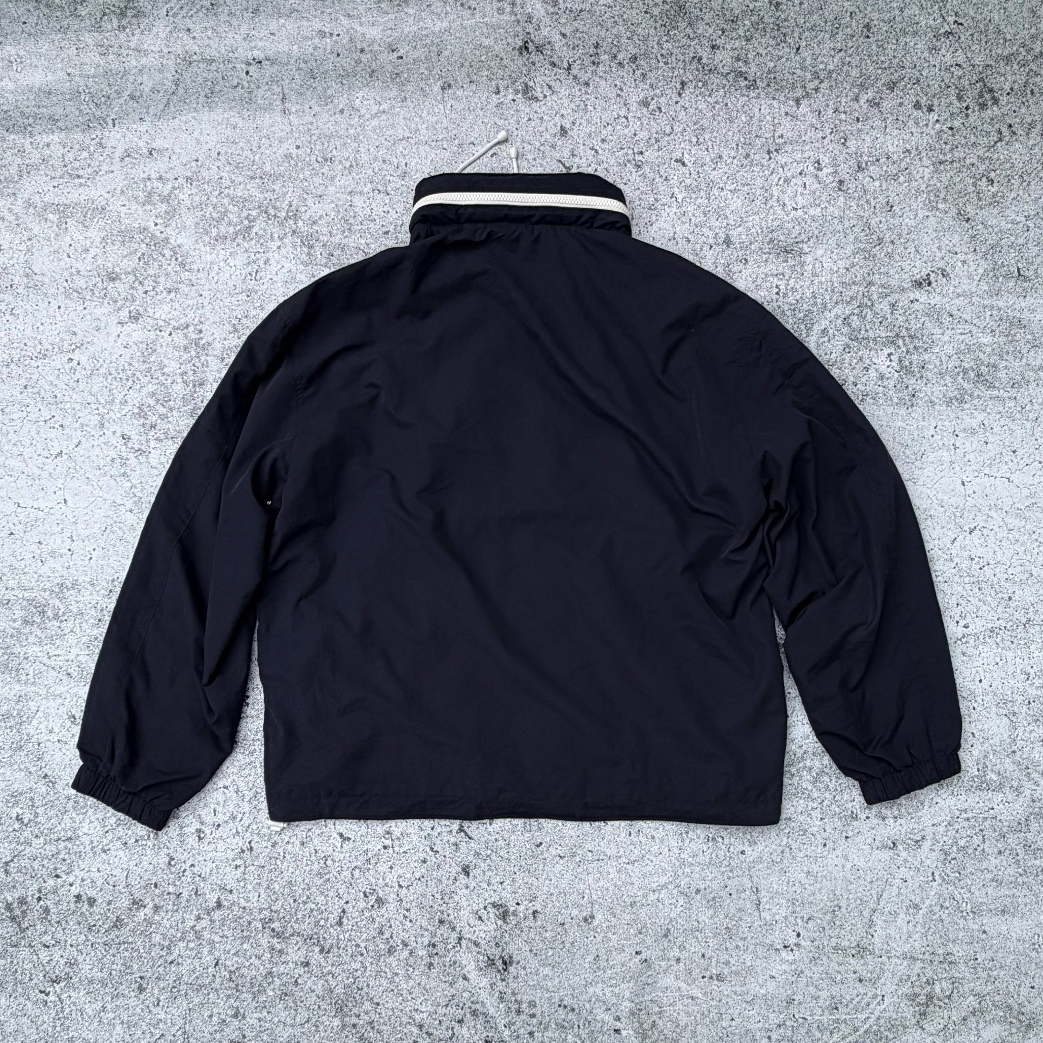 Men’s Lightweight Water-resistant Zip Windbreaker Jacket