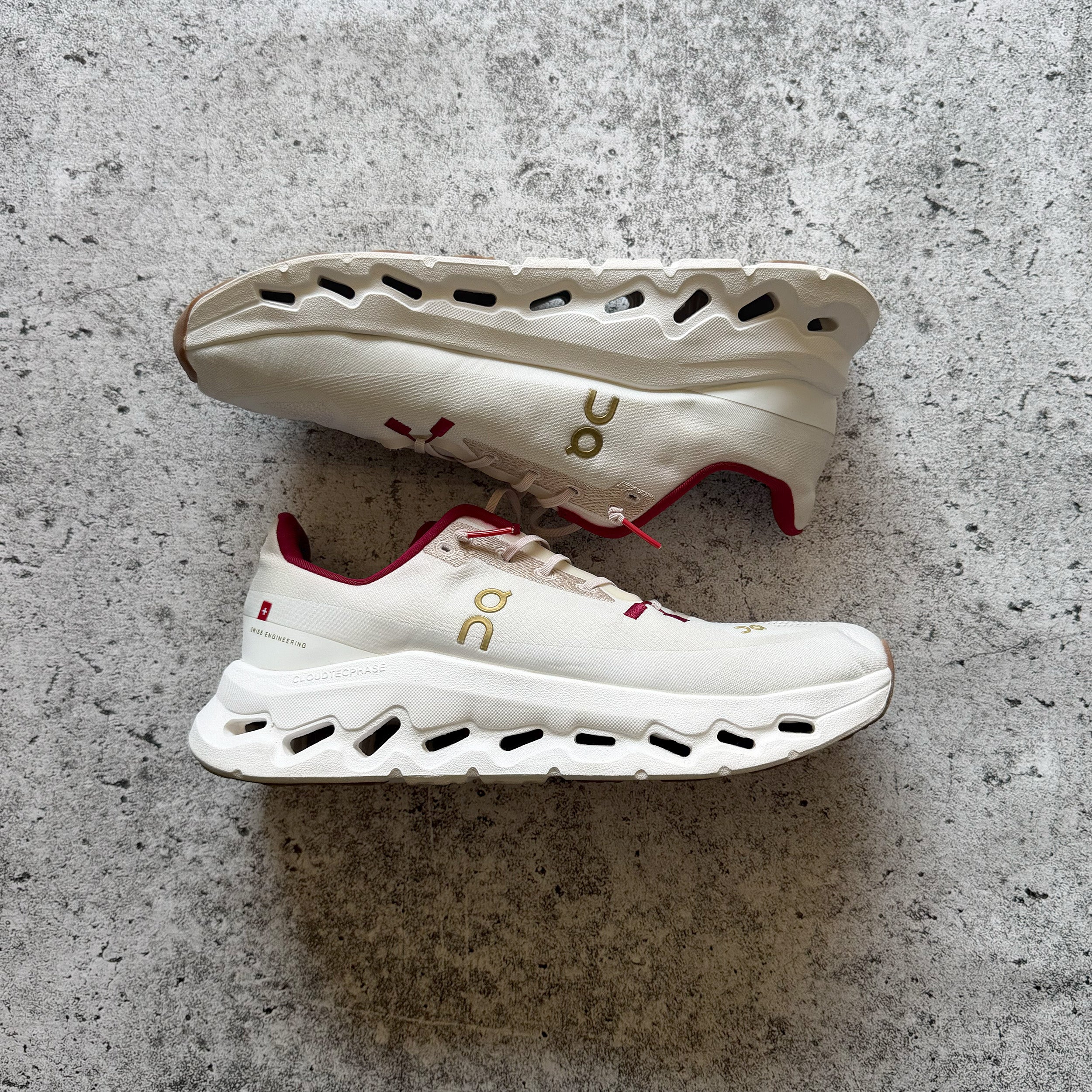 On Running Cloudtilt Sneakers Pearl/Ivory