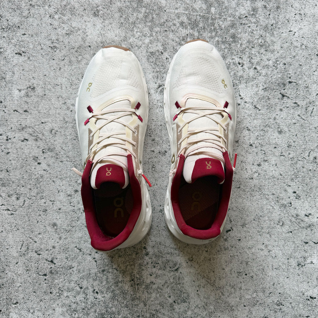 On Running Cloudtilt Sneakers Pearl/Ivory
