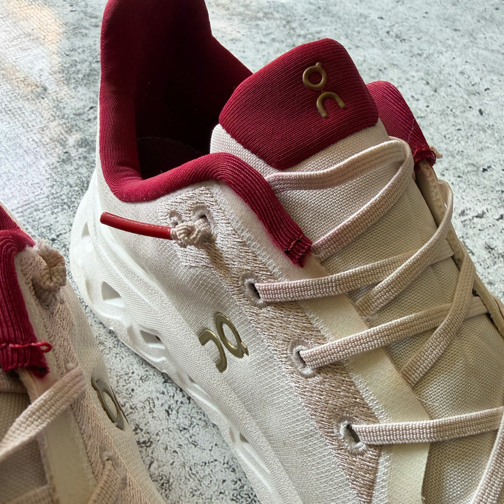 On Running Cloudtilt Sneakers Pearl/Ivory