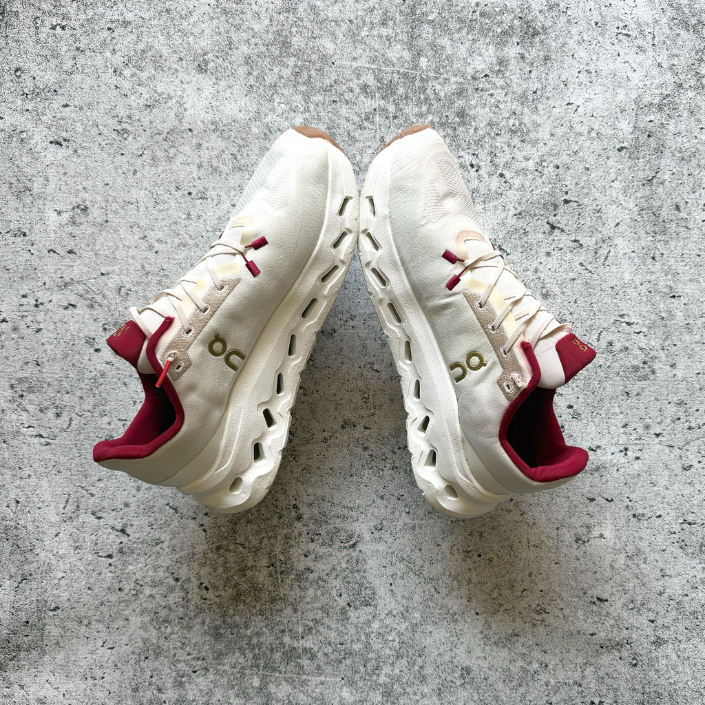 On Running Cloudtilt Sneakers Pearl/Ivory