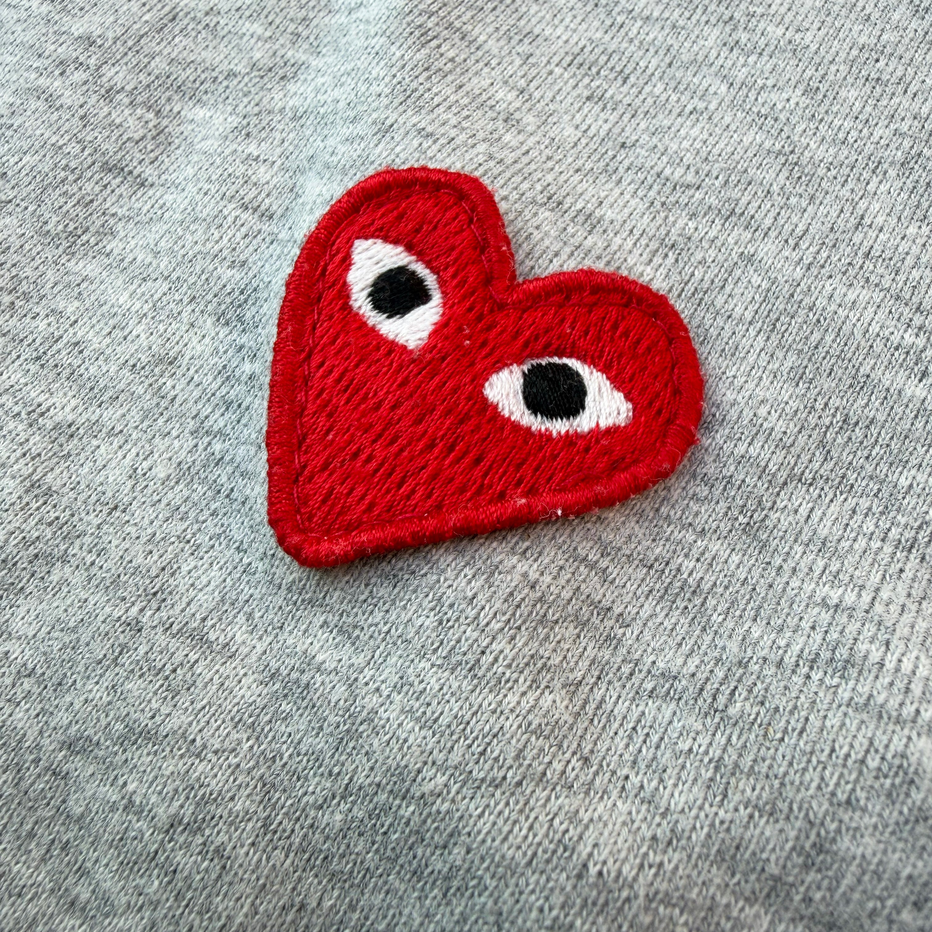 COMME DES GARÇONS PLAY Zip Up Sweater